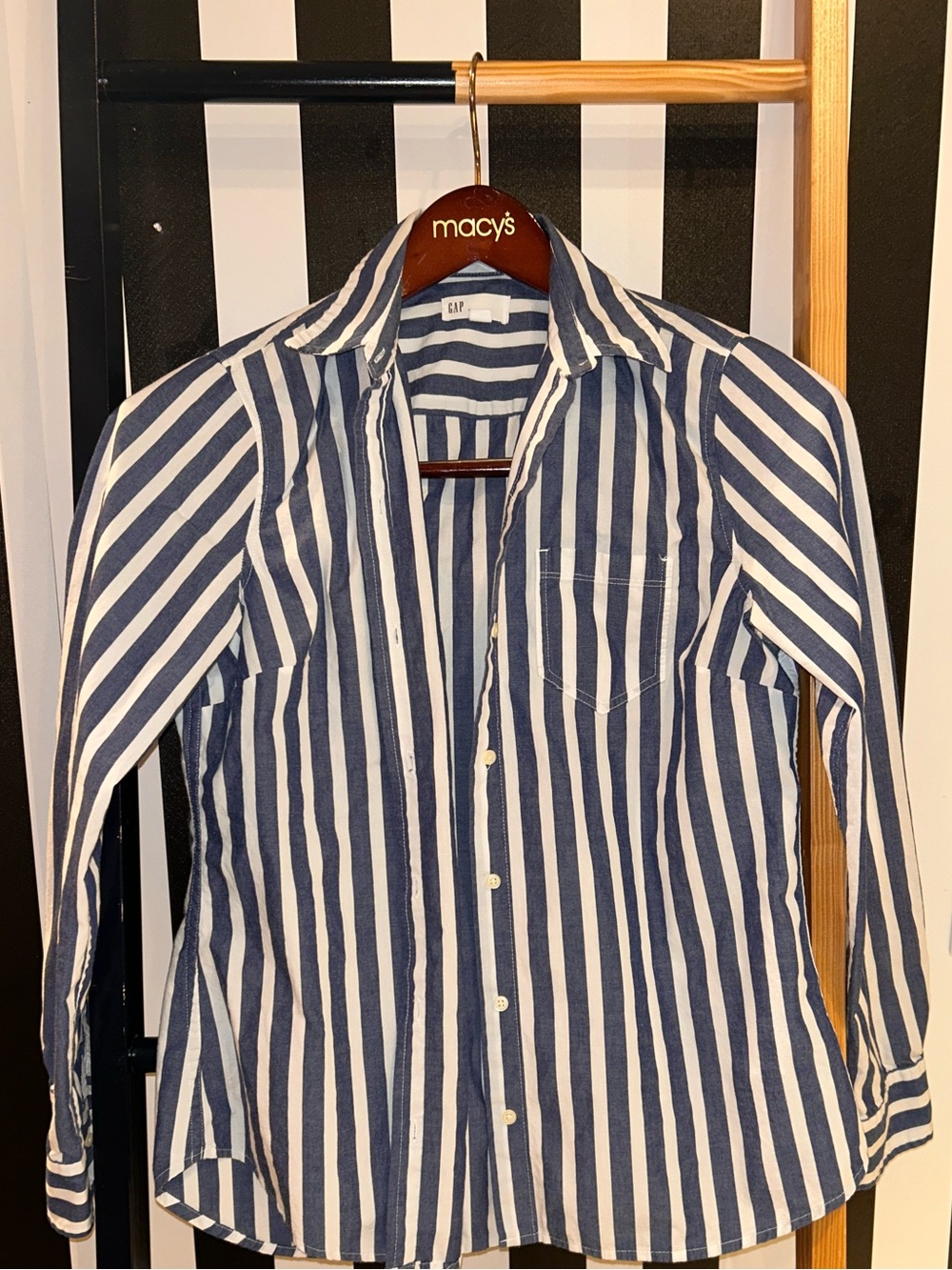 GAP Blue and White Vertical Stripe Button-Down Shirt